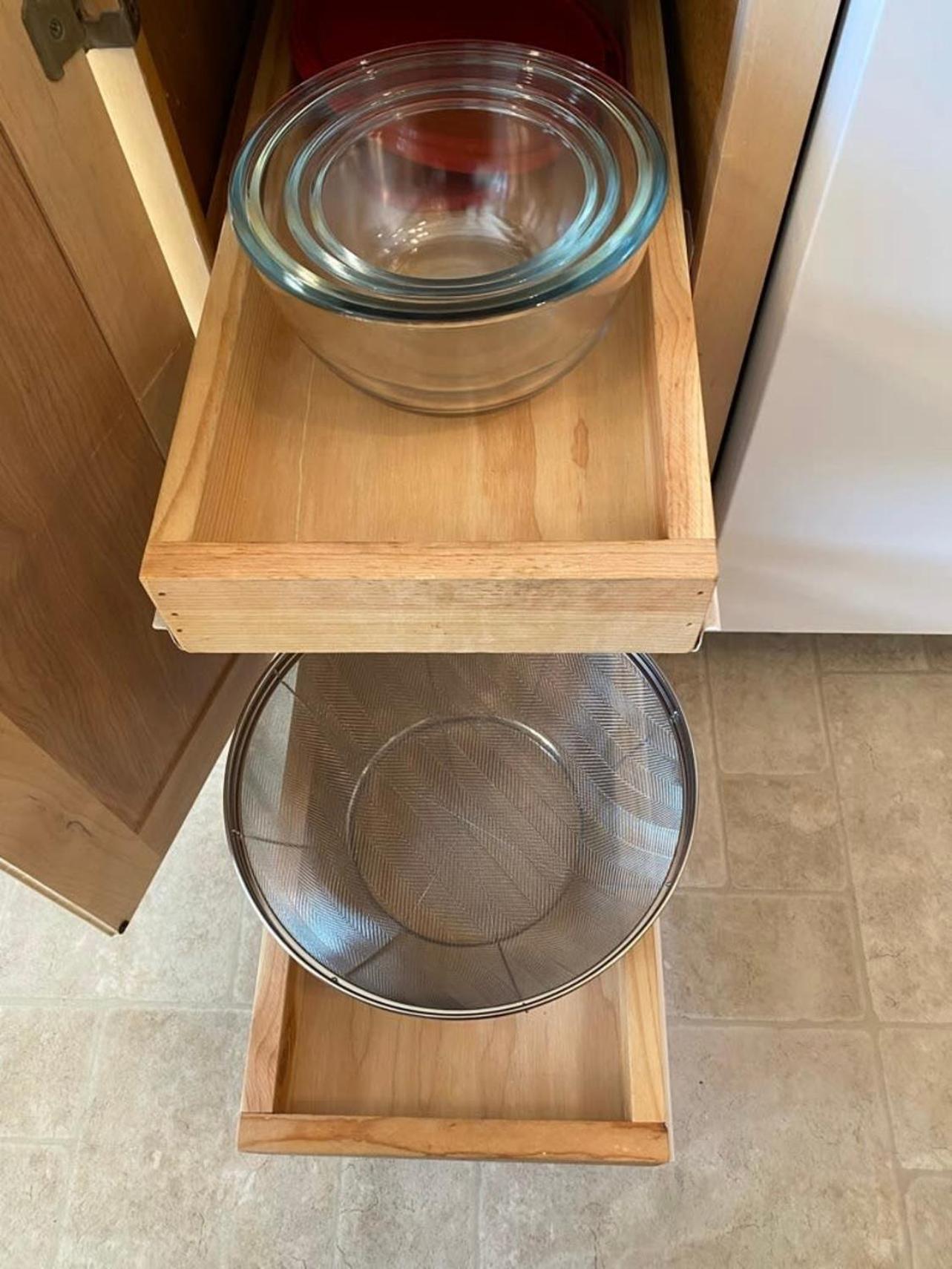 Hot Tub! King Bed-firepitt-near Airport& Freeway